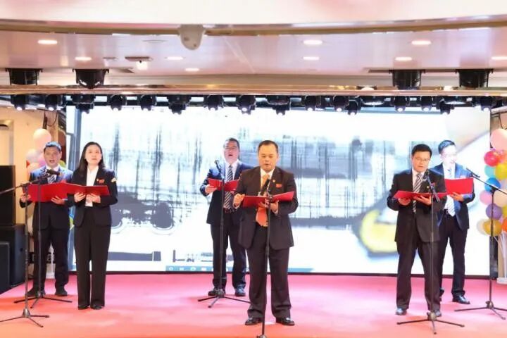 av影片
领导班子成员诗朗诵《向海图强,逐梦新程——湛航礼赞》.jpeg